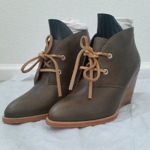 Cole Haan Womens Wedge Bootie Green Size 10 Heel